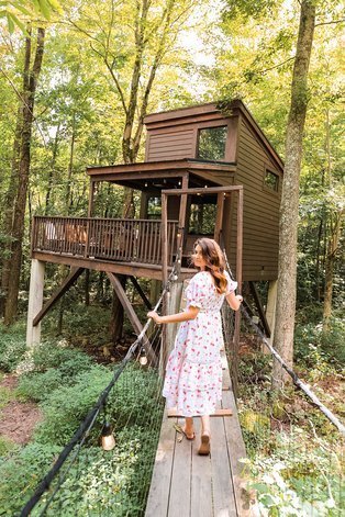 Dwell Box Treehouse Village in Ohio - The Shack